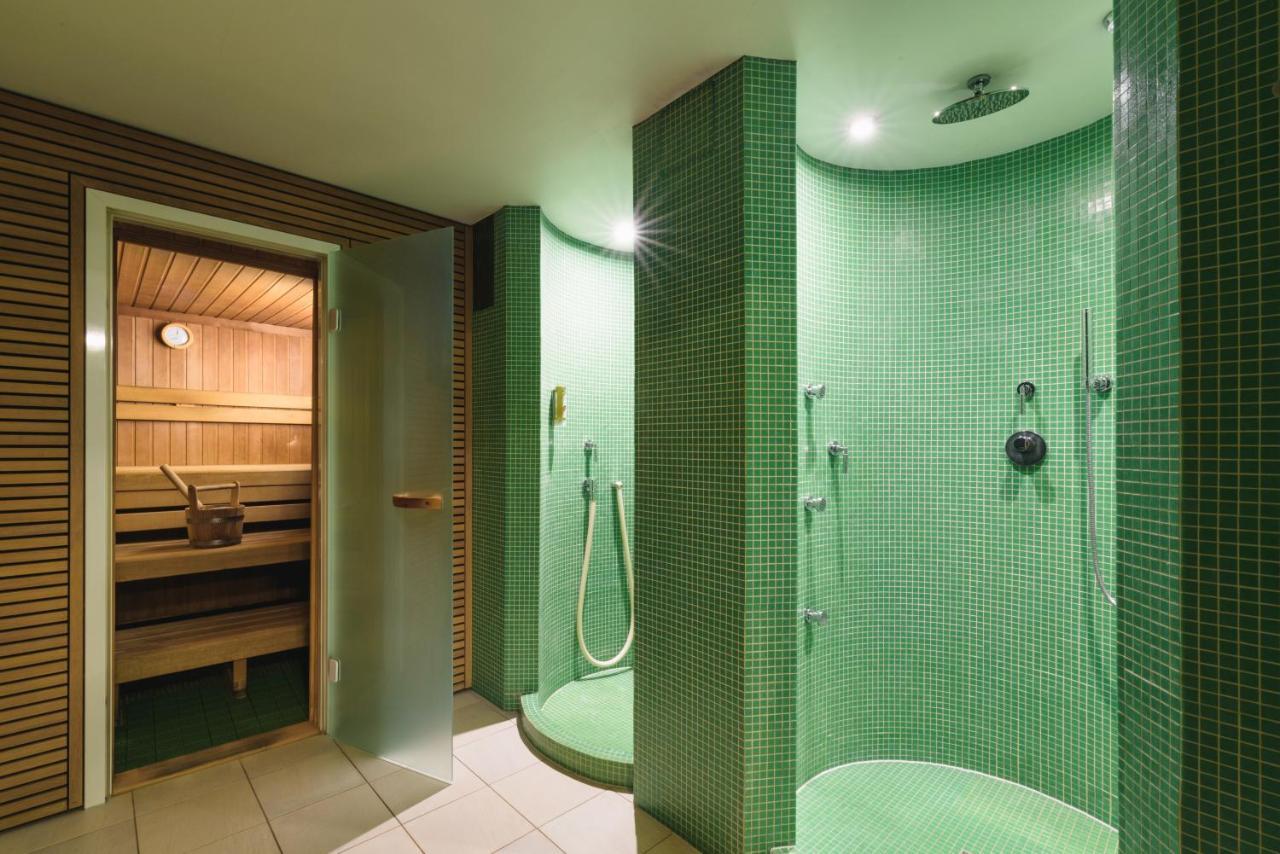 Hotel Gasthof Brandstaetter Salzburg Bagian luar foto
