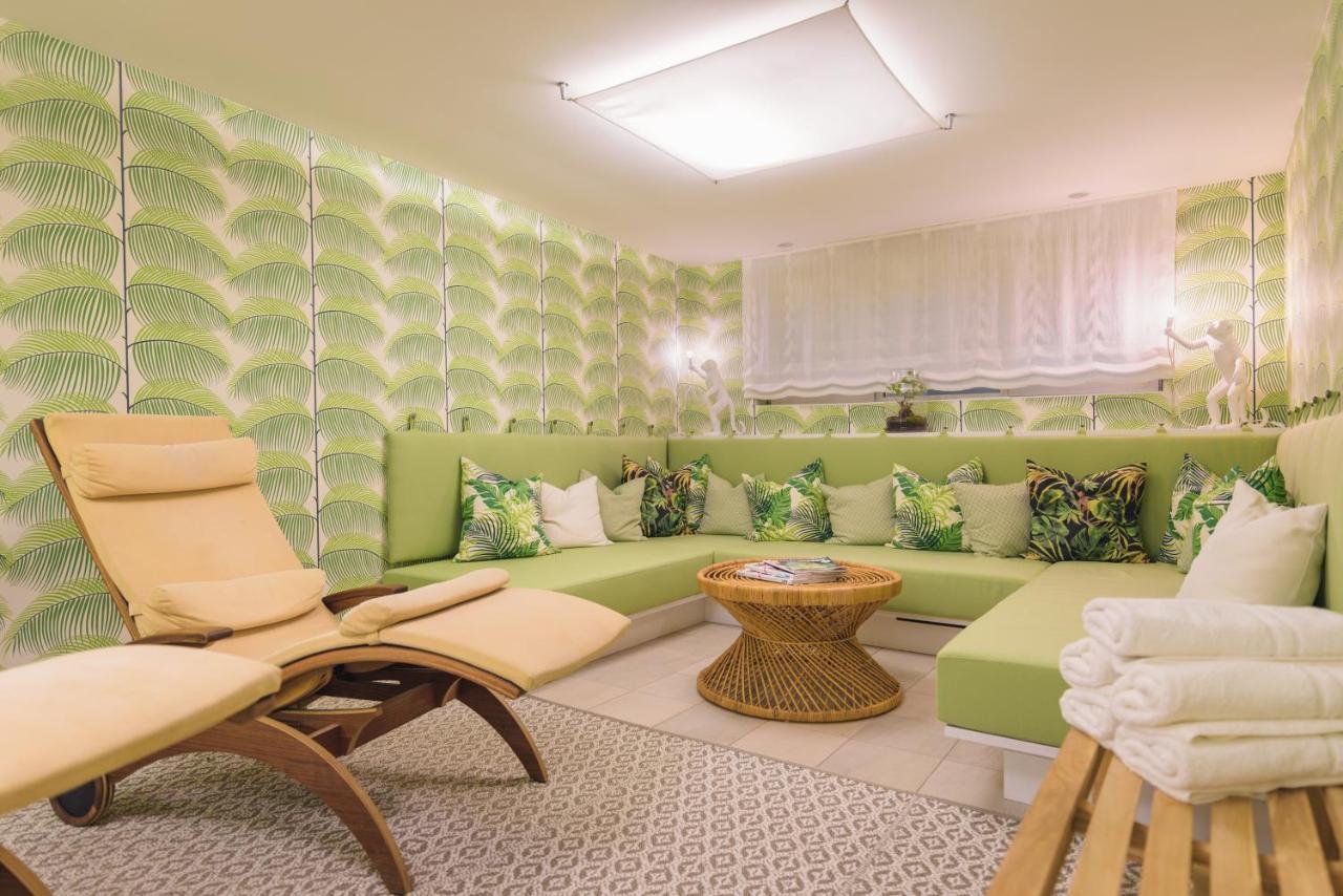 Hotel Gasthof Brandstaetter Salzburg Bagian luar foto